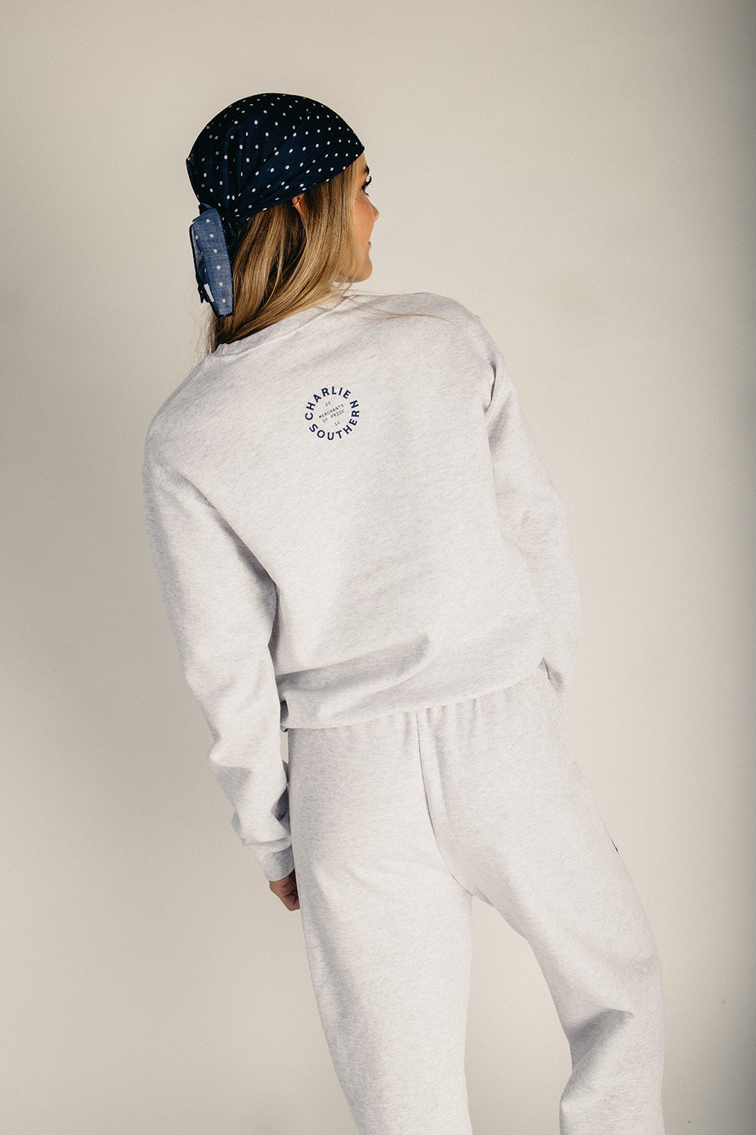 The Couch Club Sweatshirt in Ash