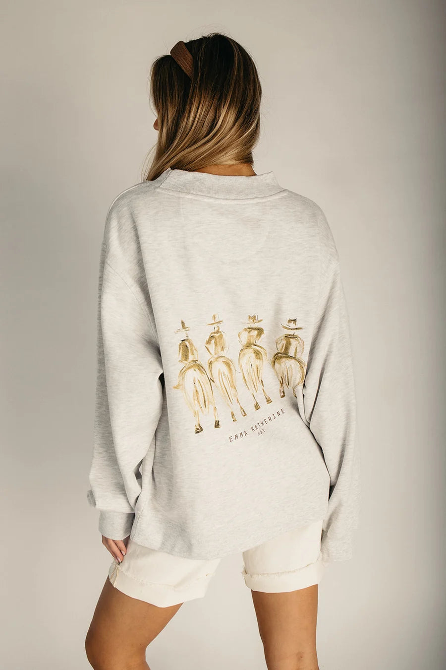 The Cowtown Cowboys Mockneck in Heather Grey