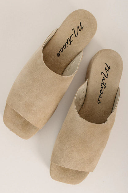 Matisse: Lido Slide Sandal in Tan